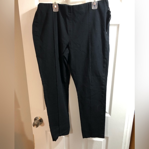 Michael Kors black crop pants - Picture 2 of 4